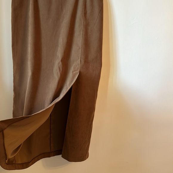 Tribal Stretch-Extensible Skirt, spandex, side slit, long,Sz 10, soft suede feel - Picture 2 of 4